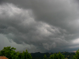 foto nuvole grandigene temporale 10 luglio 2005